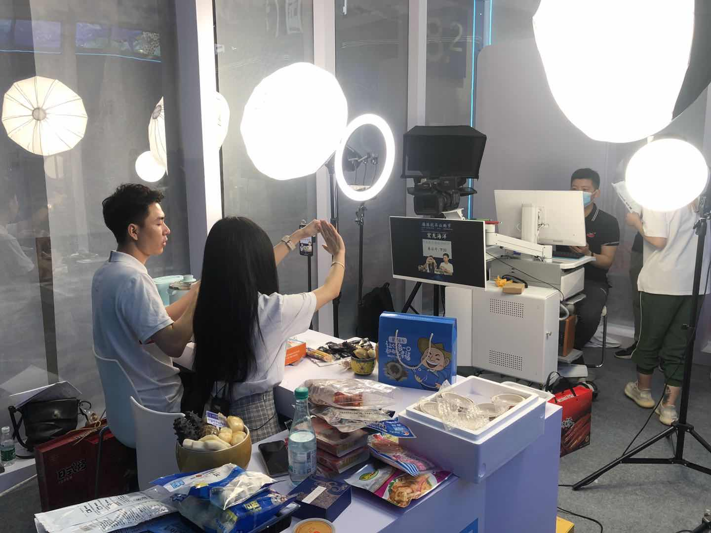 直播3.png 直播3.png